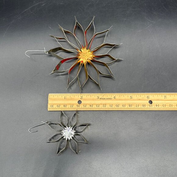 Vintage Christmas Ornaments Handmade Aluminum Flowers Decorations Set Of 3 - Picture 7 of 7